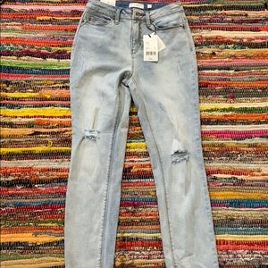 High rise skinny, a loves a jeans